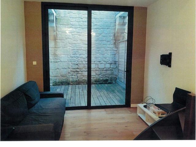 Location Appartement 2 pièces 40m² BORDEAUX 33300