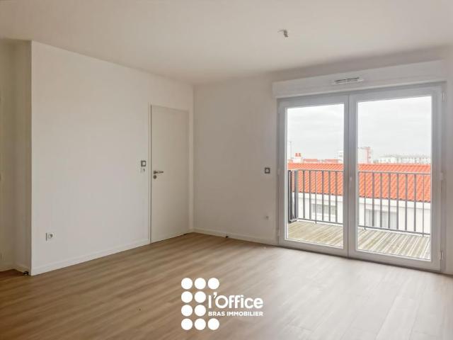 Location Appartement 2 pièces 40m² LES SABLES D’OLONNE 85180