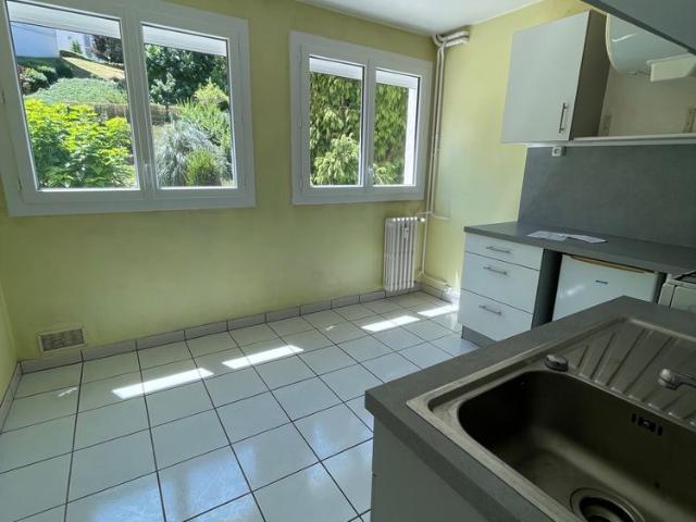 Location Appartement 2 pièces 40m² LIMOGES 87000