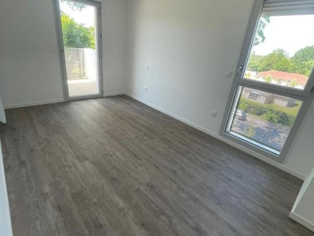 Location Appartement 2 pièces 40m² MONT DE MARSAN 40000