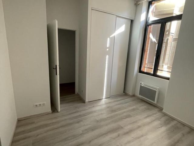 Location Appartement 2 pièces 40m² MONTAUBAN 82000