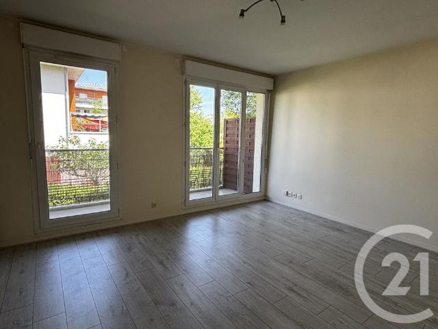 Location Appartement 2 pièces 40m² MONTEVRAIN 77144