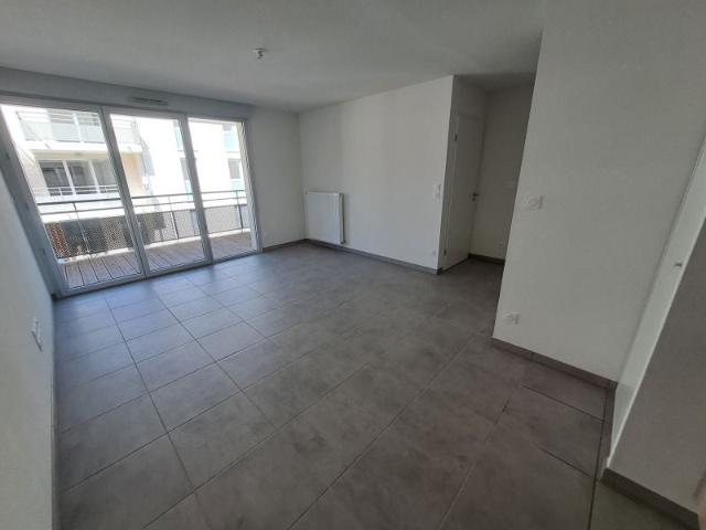Location Appartement 2 pièces 40m² MONTRABE 31850