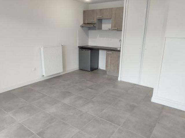Location Appartement 2 pièces 40m² SEYSSES 31600