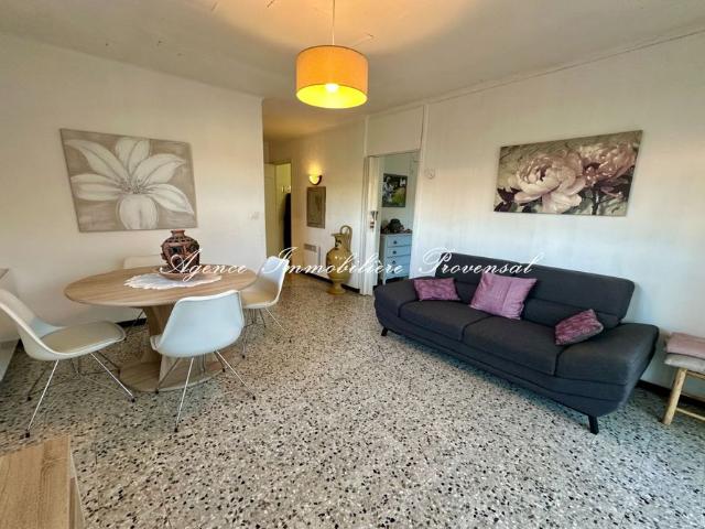 Location Appartement 2 pièces 40m² STE MAXIME 83120