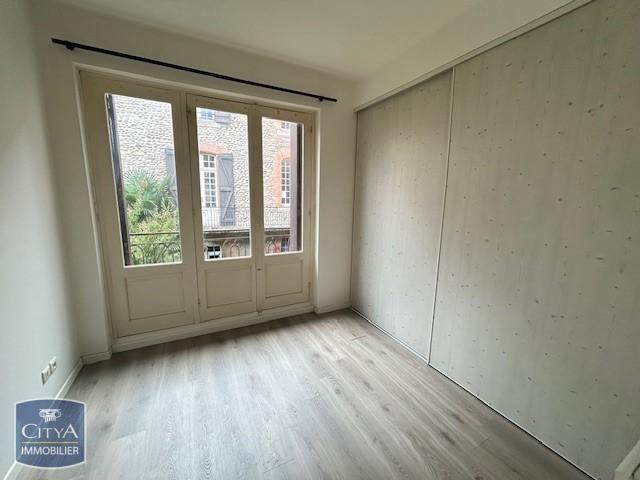 Location Appartement 2 pièces 40m² PAMIERS 09100