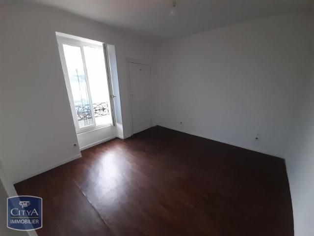 Location Appartement 2 pièces 40m² PERIGUEUX 24000