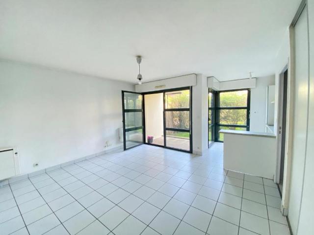 Location Appartement 2 pièces 40m² TOURS 37200