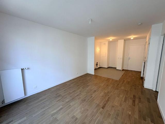 Location appartement 2 pièces, 41.60m², Le Plessis Robinson