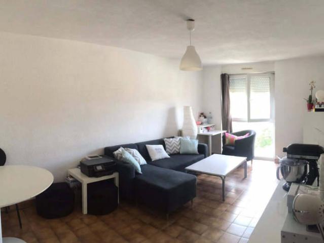 Location appartement 2 pièces 41.77 m² à Oyonnax 01100 ALENTOURS OYONNAX 591 € / mois CC