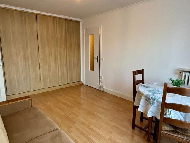 Location appartement 2 pièces, 41.74m², Thiais