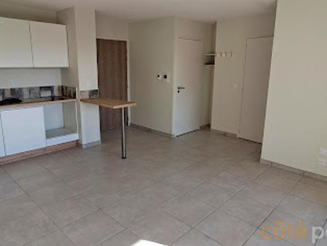 Location Appartement 2 pièces 41.81 m2 Luc la Primaube