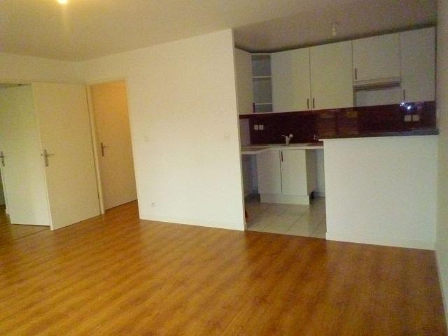 Location appartement 2 pièces, 41.90m², Vigneux sur Seine