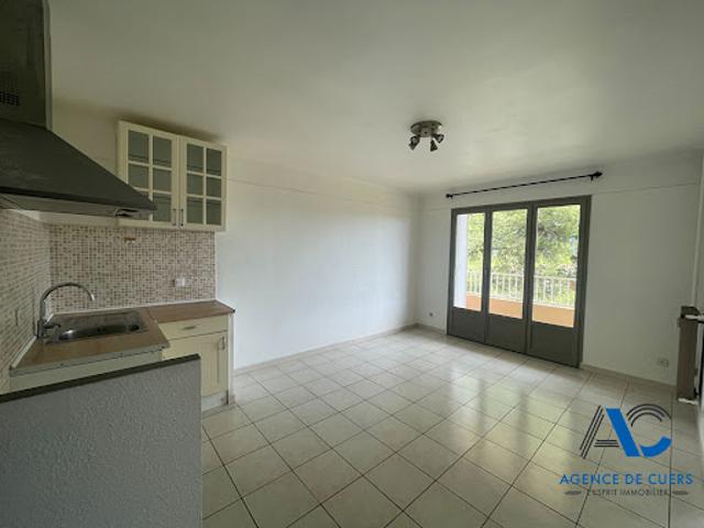 Location Appartement 2 pièces 41.94 m2 Cuers
