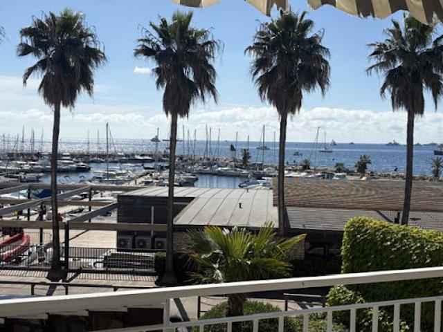 Location Appartement 2 pièces 41 m2 Cannes