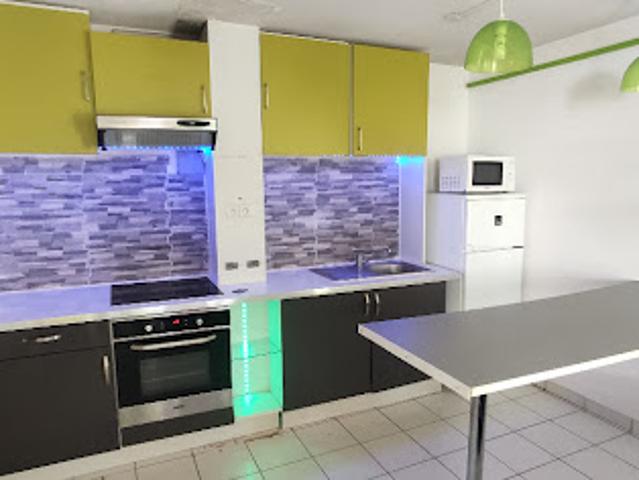 Location Appartement 2 pièces 41 m2 Fort de france