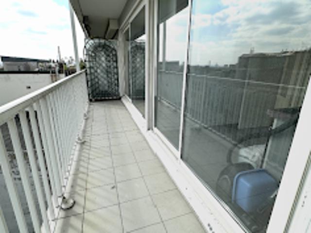 Location Appartement 2 pièces 41 m2 Paris 19ème