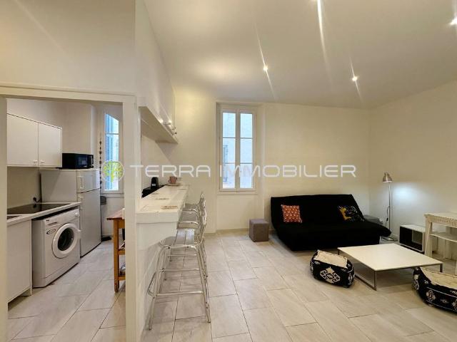 Location Appartement 2 pièces 41m² AJACCIO 20000