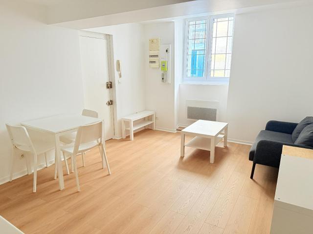 Location Appartement 2 pièces 41m² BORDEAUX 33000