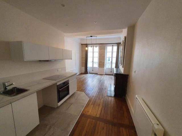 Location Appartement 2 pièces 41m² DIJON 21000