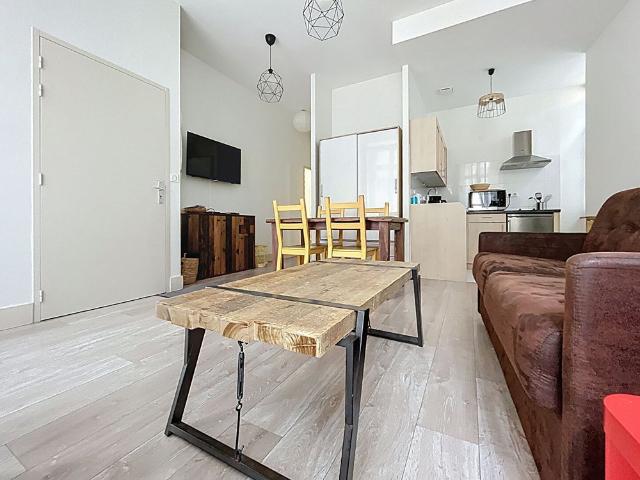 Location Appartement 2 pièces 41m² LA ROCHELLE 17000