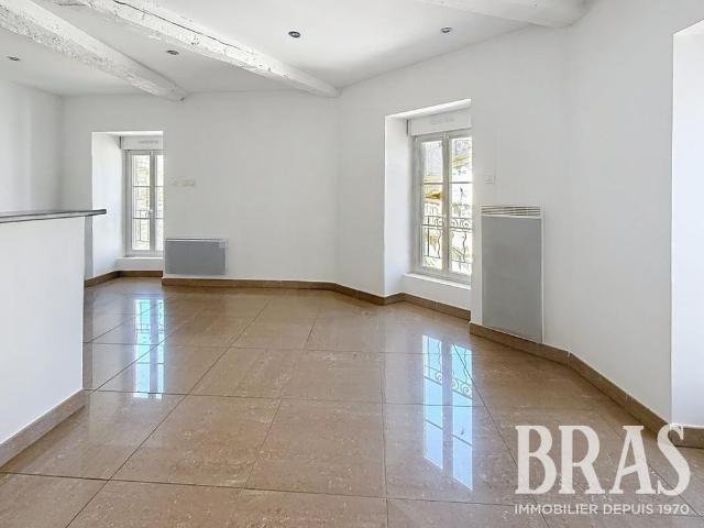 Location Appartement 2 pièces 41m² LES SABLES D OLONNE 85100