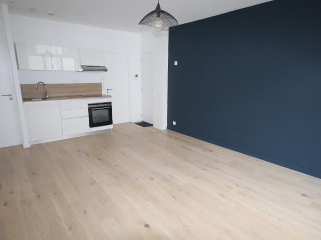 Location Appartement 2 pièces 41m² LILLE 59800