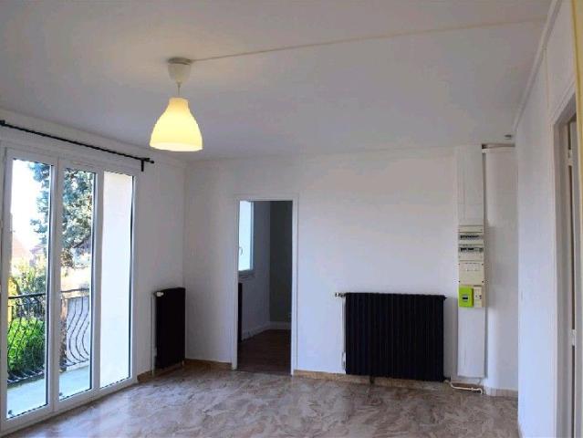 Location Appartement 2 pièces 41m² MONTFERMEIL 93370