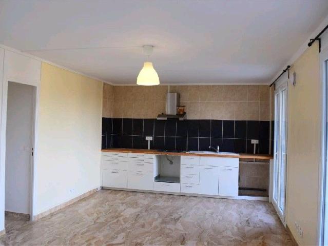Location Appartement 2 pièces 41m² MONTFERMEIL 93370