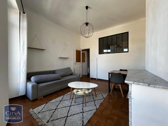 Location Appartement 2 pièces 41m² MARSEILLE 5ème