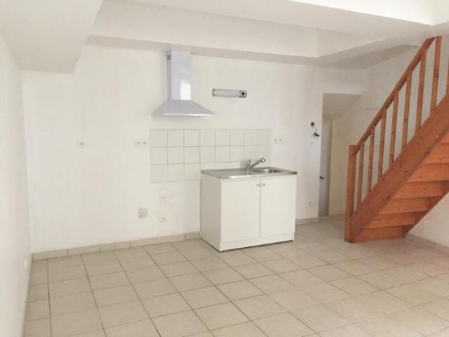 Location Appartement 2 pièces 41m² NARBONNE 11100