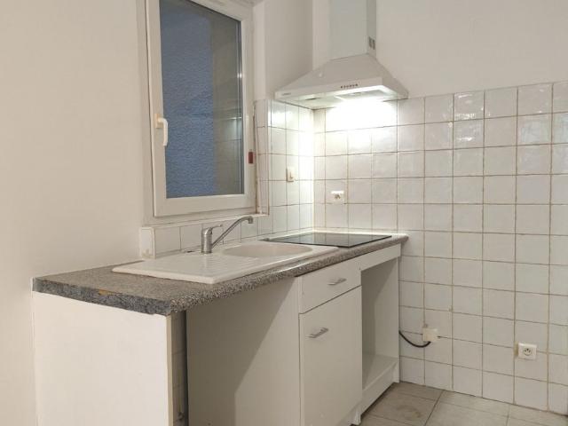 Location Appartement 2 pièces 41m² NARBONNE 11100