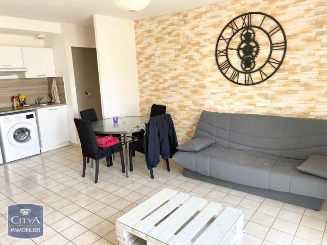 Location Appartement 2 pièces 41m² NIORT 79000