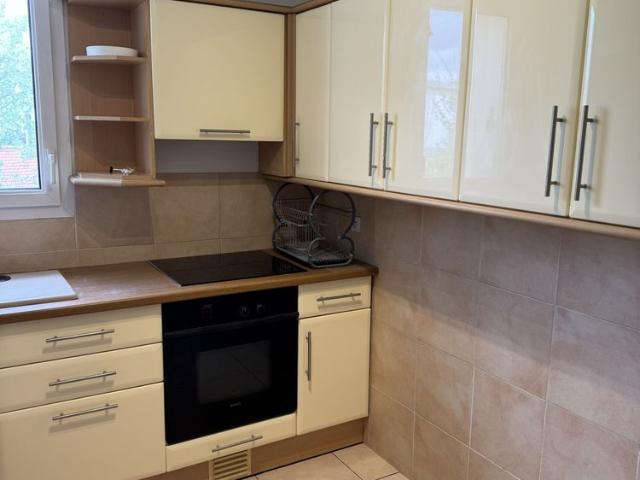 Location Appartement 2 pièces 41m² ST MAUR DES FOSSES 94100