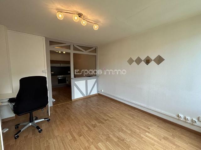 Location Appartement 2 pièces 41m² ROUEN 76000