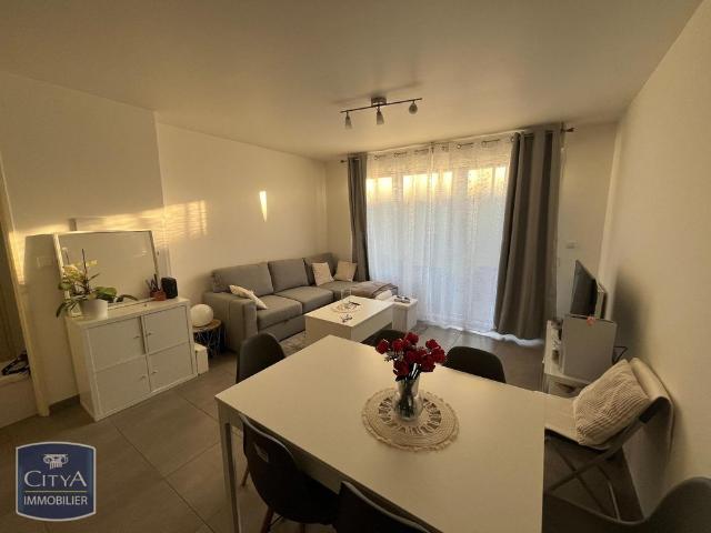 Location Appartement 2 pièces 41m² RAMBOUILLET 78120