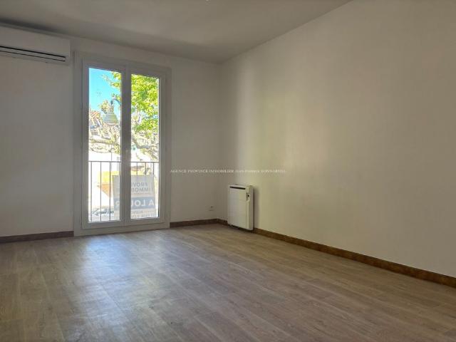 Location Appartement 2 pièces 41m² VALREAS 84600
