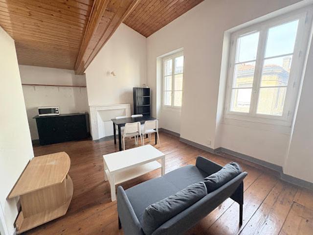 Location Appartement 2 pièces 42.5 m2 Bordeaux