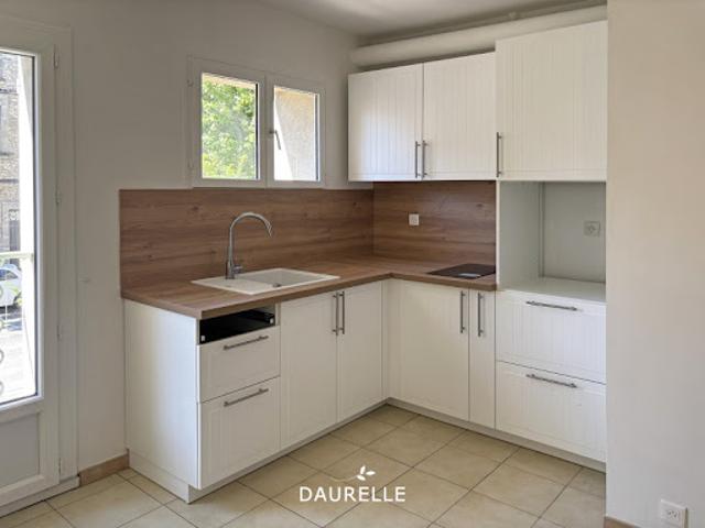 Location Appartement 2 pièces 42.5 m2 Chateaurenard