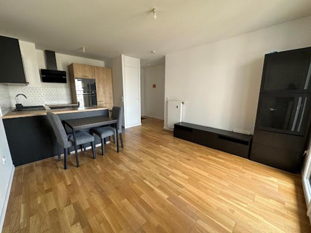 Location Appartement 2 pièces 42.6 m2 Clamart