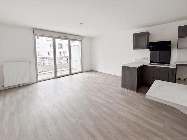 Location appartement 2 pièces, 42.75m², Ballancourt sur Essonne