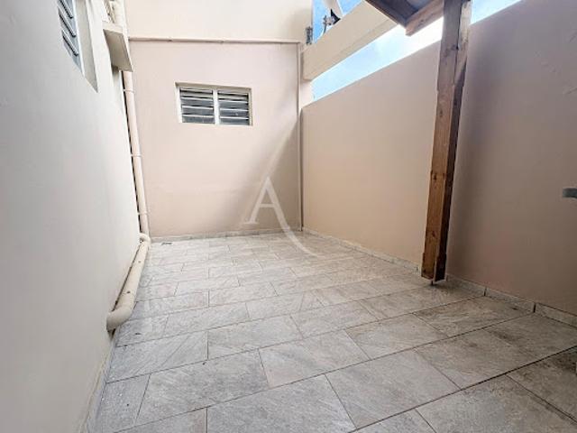 Location Appartement 2 pièces 42.89 m2 Saint esprit