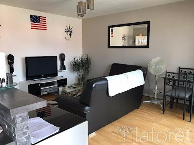 Location Appartement 2 pièces 42.8 m2 Bretigny sur orge