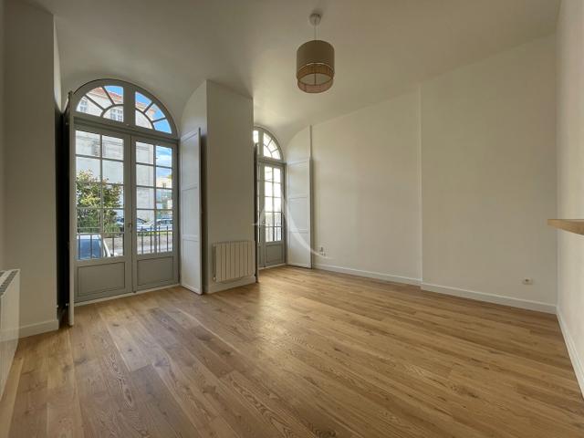 Location appartement 2 pièces, 42.03m², Saintes