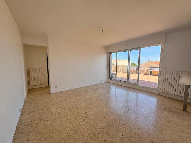 Location appartement 2 pièces, 42.00m², Sète