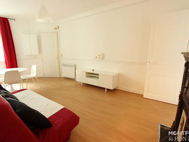 Location Appartement 2 pièces 42.19 m2 Paris 1er