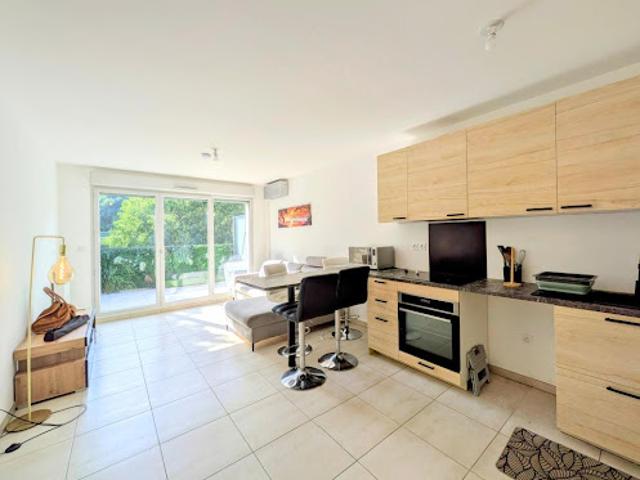 Location Appartement 2 pièces 42 m2 Toulon
