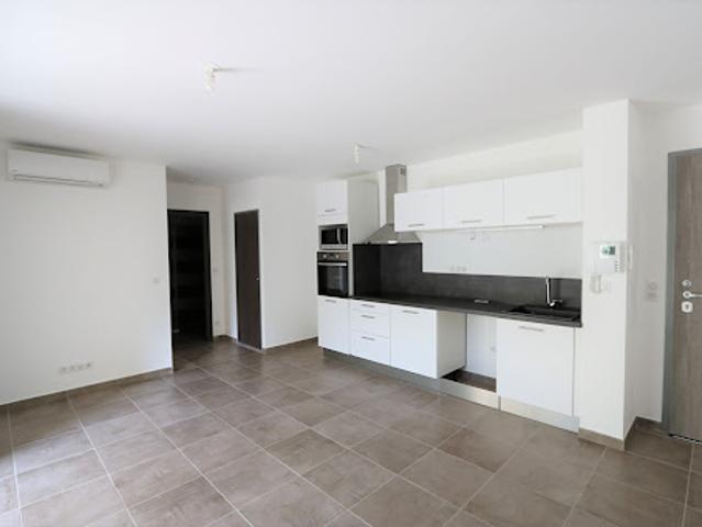 Location Appartement 2 pièces 42 m2 Ville di Pietrabugno