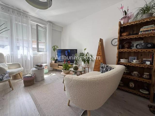 Location Appartement 2 pièces 42 m2 à Montmorot