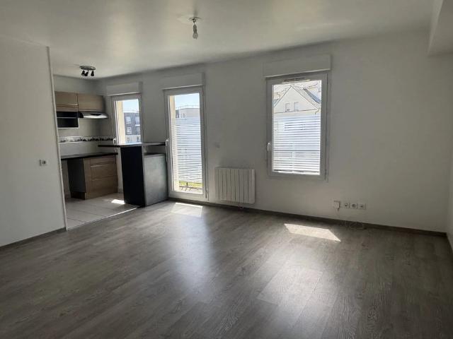 Location Appartement 2 pièces 42 m2 à Lucé